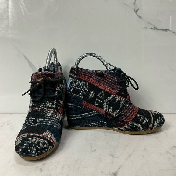 TOMS Aztec Print Wedge Heel Bootie - Picture 3 of 7